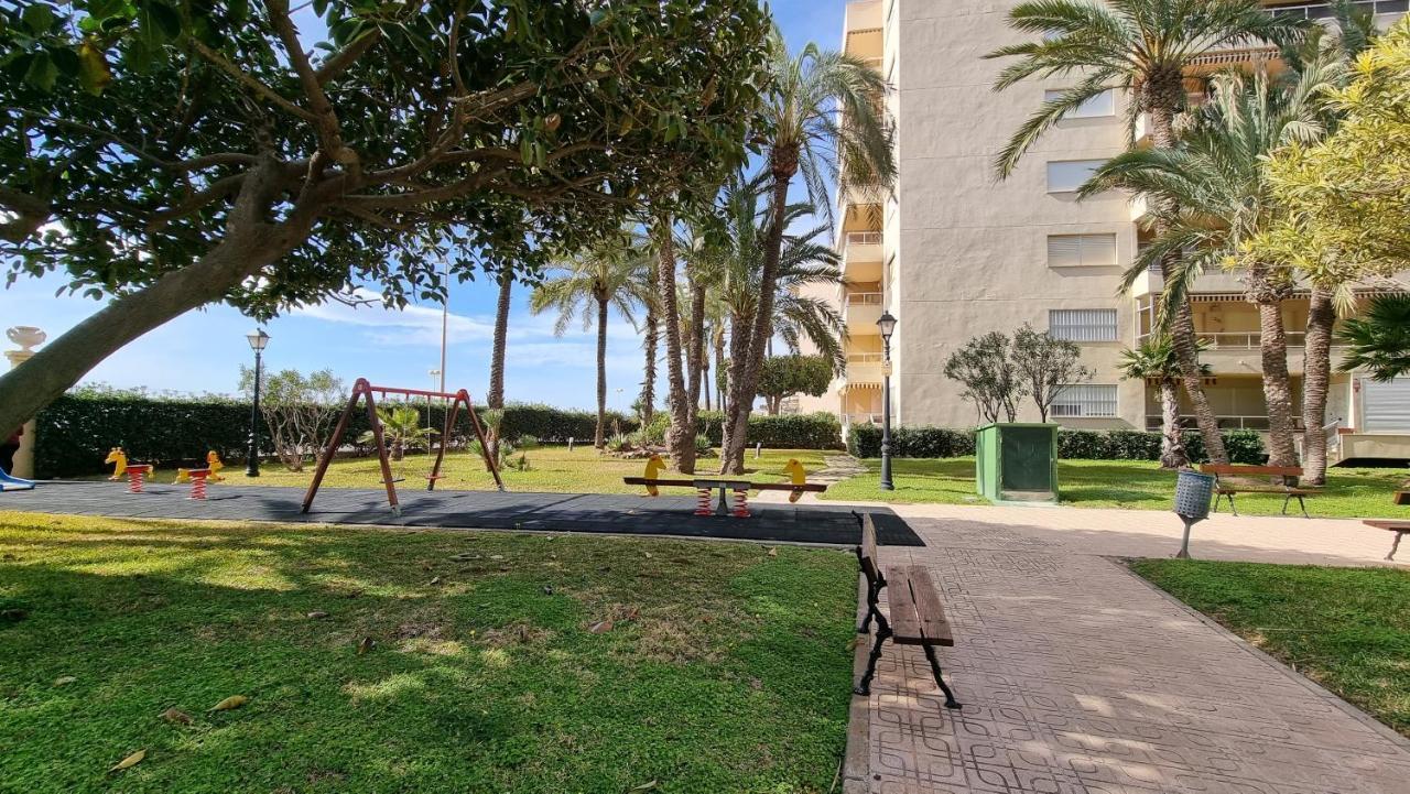 Apartament Palm Beach-El Palmeral Torrevieja Bagian luar foto